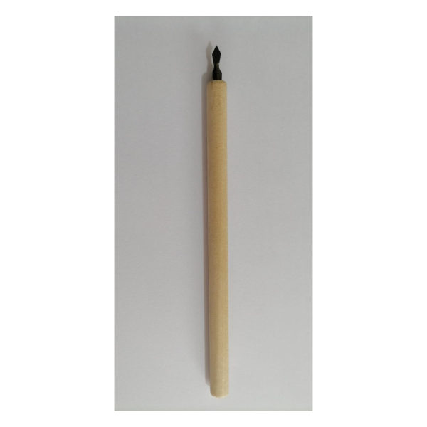 Mango de Madera con Pluma de Corte